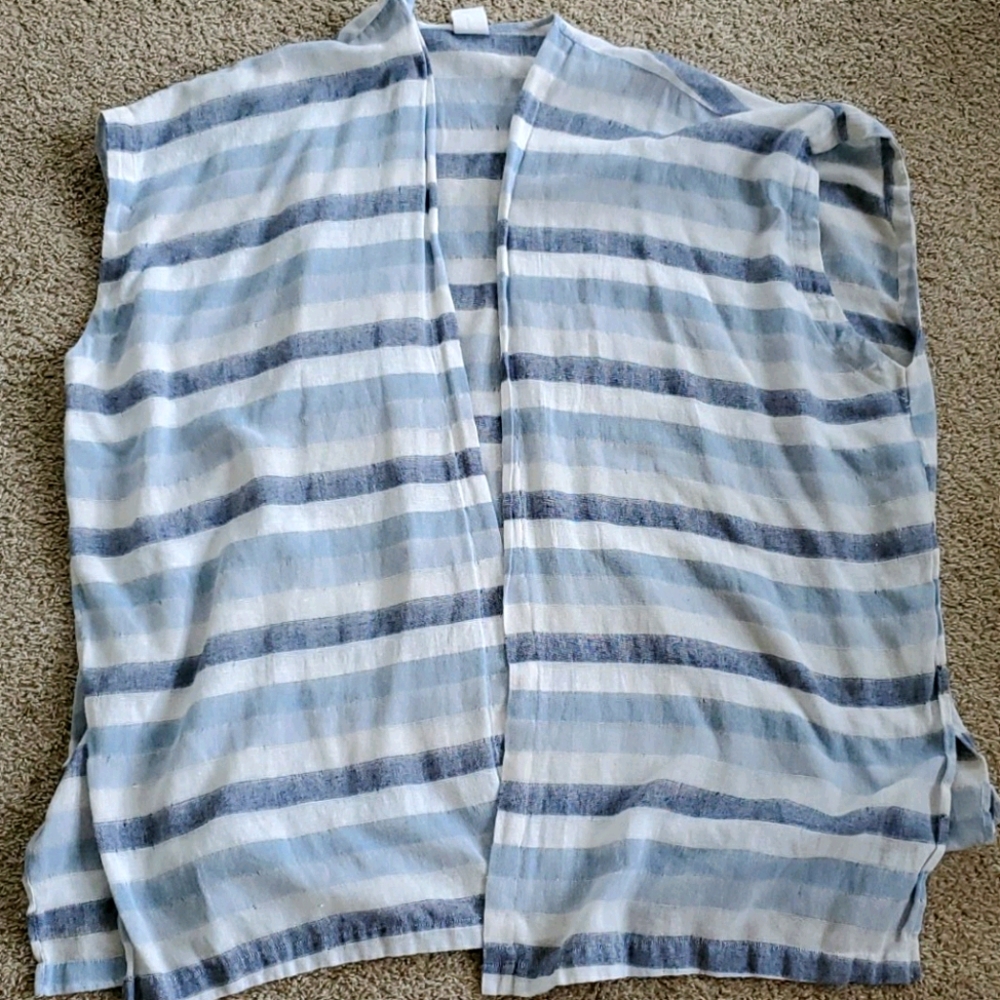 Blue and white stripped Kimono